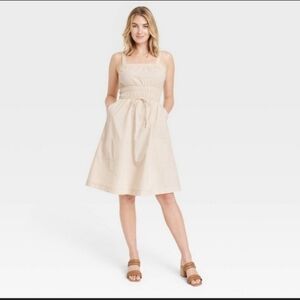 🌻Women's Midi Dress - Universal Thread Tan NWT